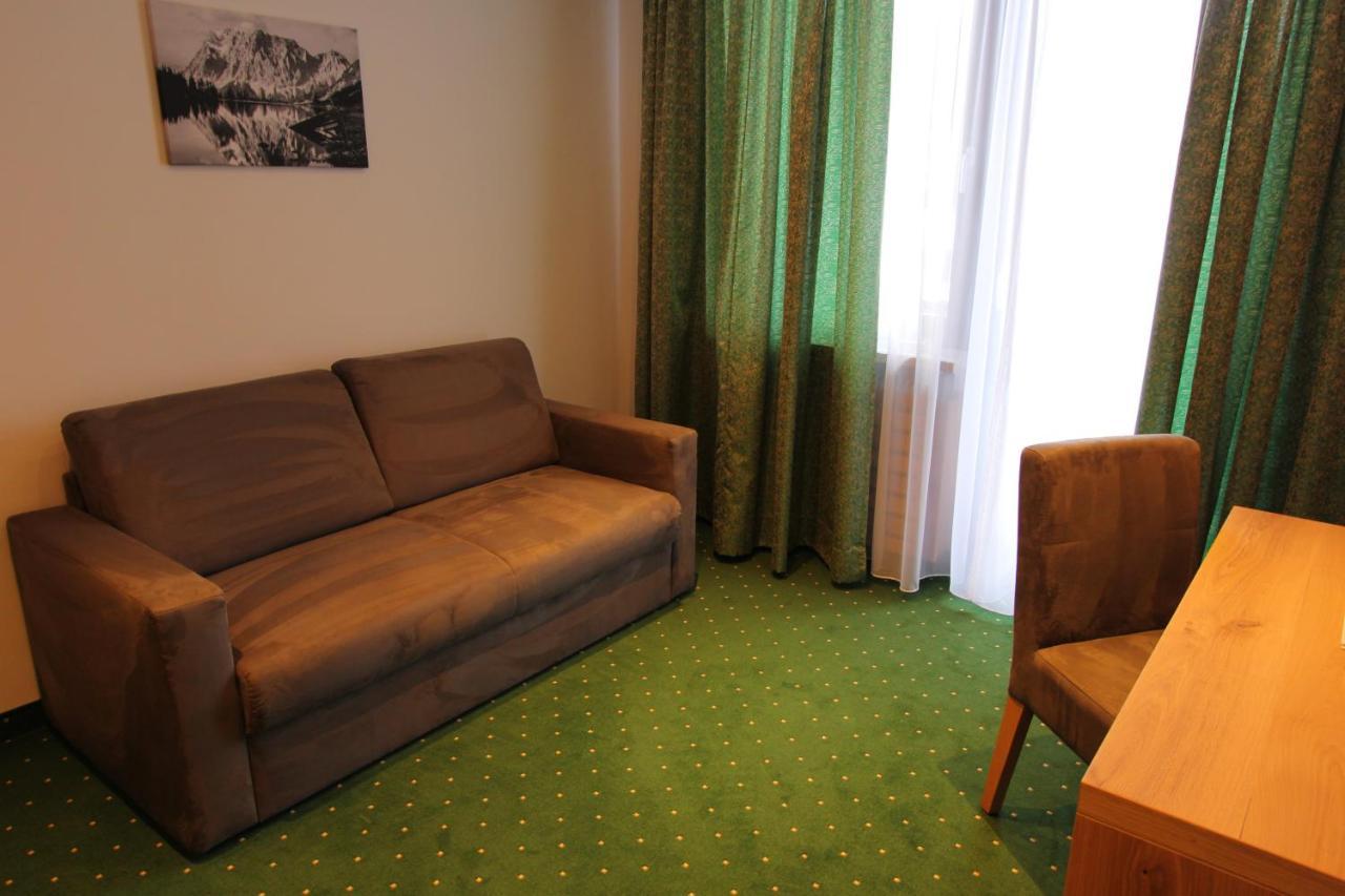 Hotel Tirolerhof Лойташ Экстерьер фото
